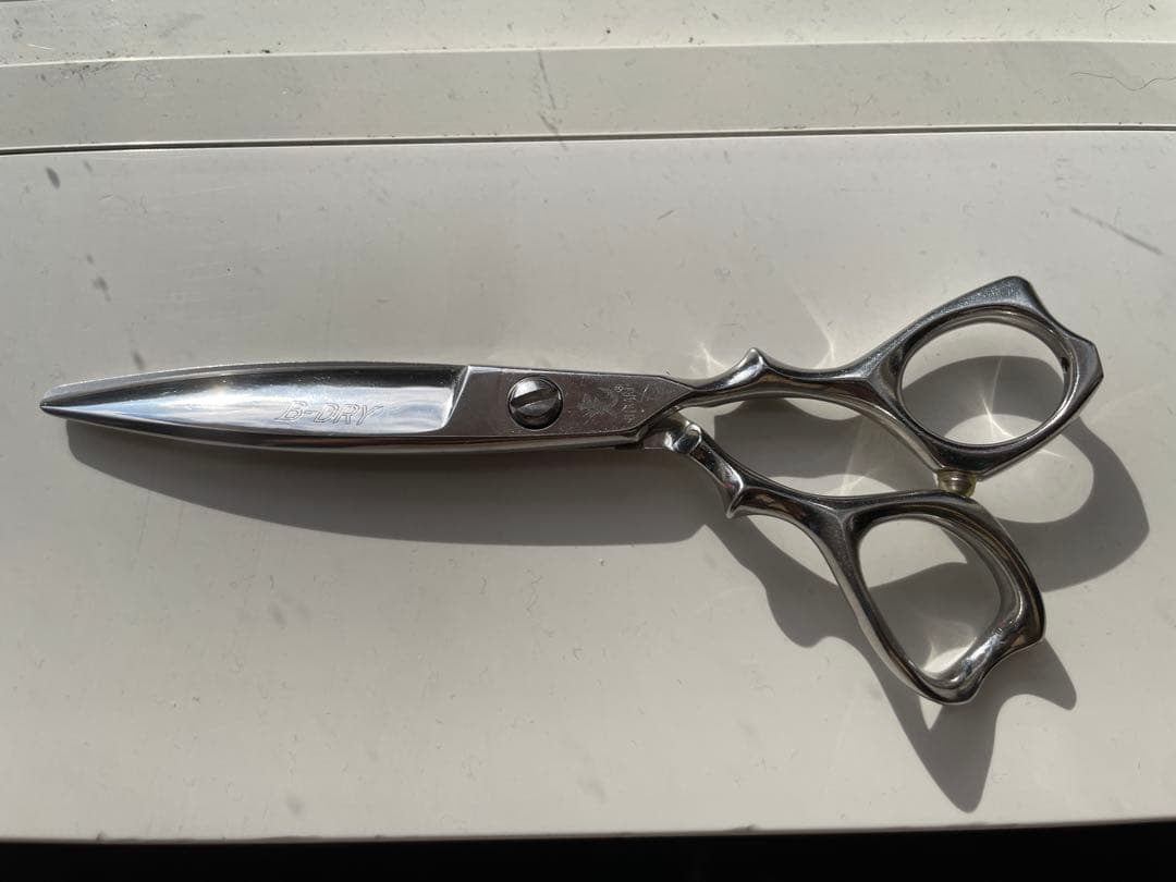 すぎさをん専用　✨光ヒカリシザー　BーDRY 163 ケース付