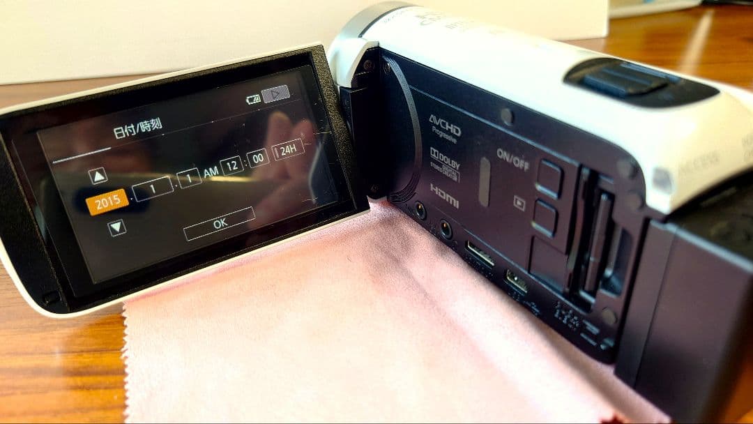 キャノンivis HF R62 ホワイト