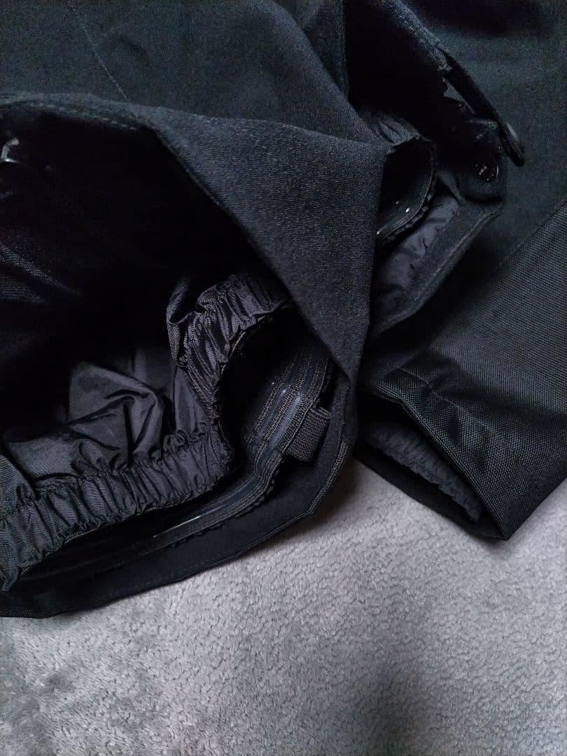 美品　モンベル　ドライテック　インシュレーテッドパンツ　メンズ　黒