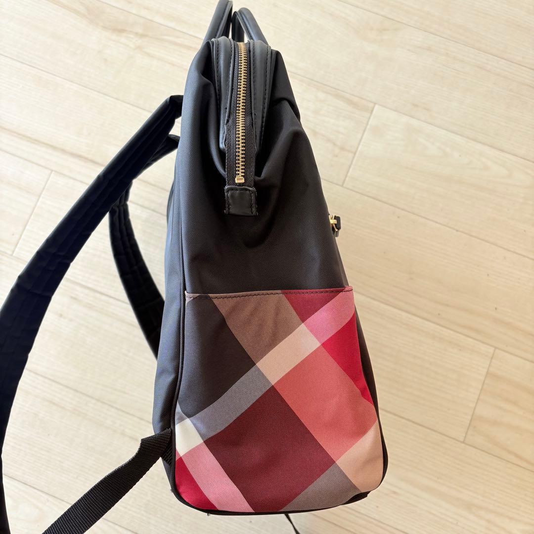 ブルーレーベル クレストブリッジ リュック チェック A4収納 黒　ブラック