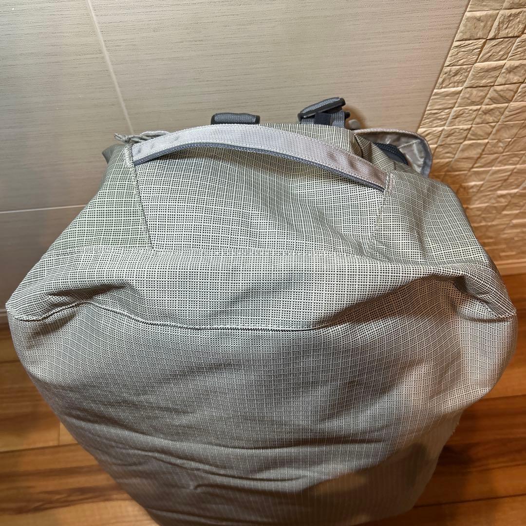 【専用】パタゴニア ブラックホール・ダッフル 55L リュック　ボストンバッグ