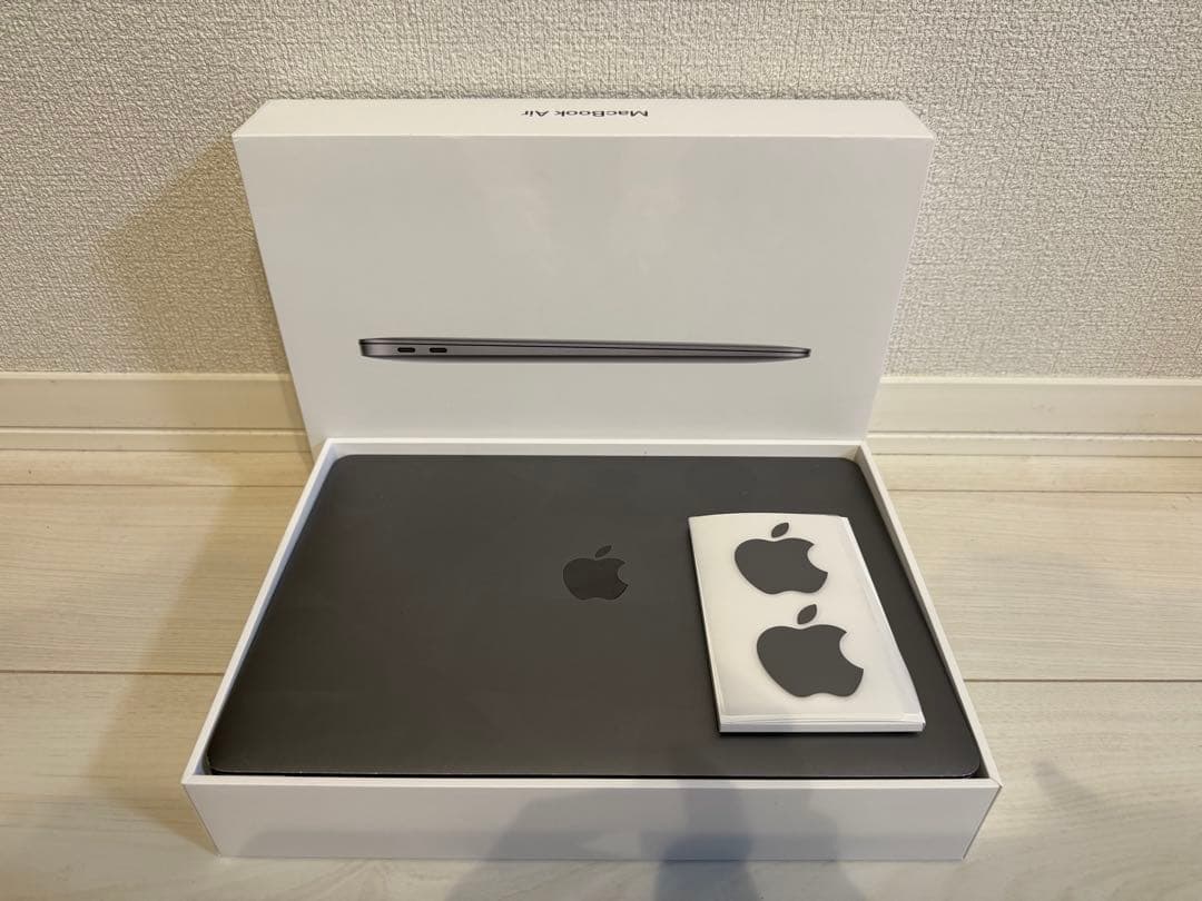 Apple MacBook Air 13インチ A1932