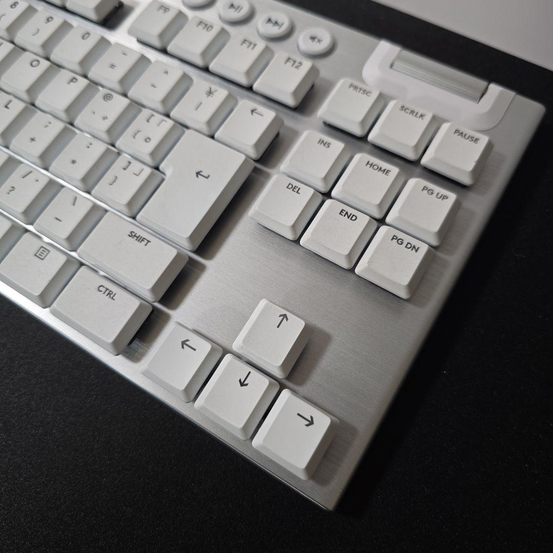 logicool　G913 TKL メカニカルキーボード 中古美品