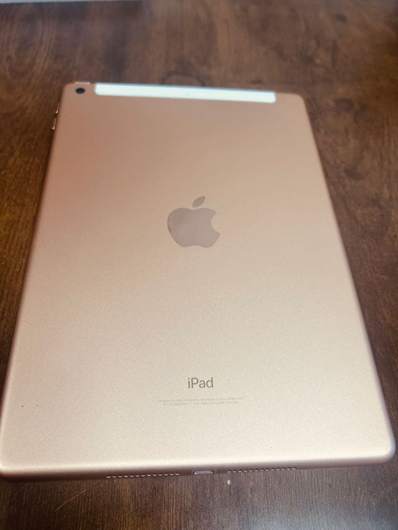 iPad 第６世代 ゴールド 美品