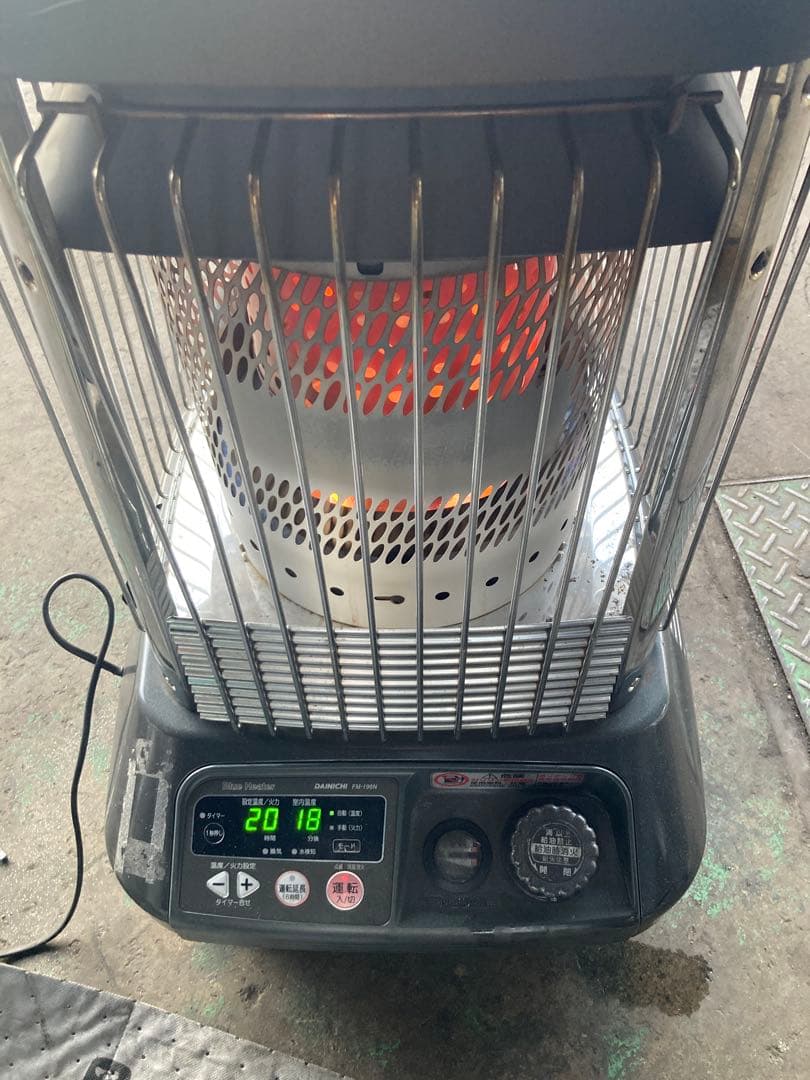 ダイニチ ブルーヒーター FM-196F 2015年製 引き取り限定です