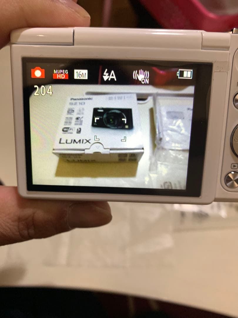 SALE 美品　Panasonic LUMIX DMC-SZ10 デジタルカメラ