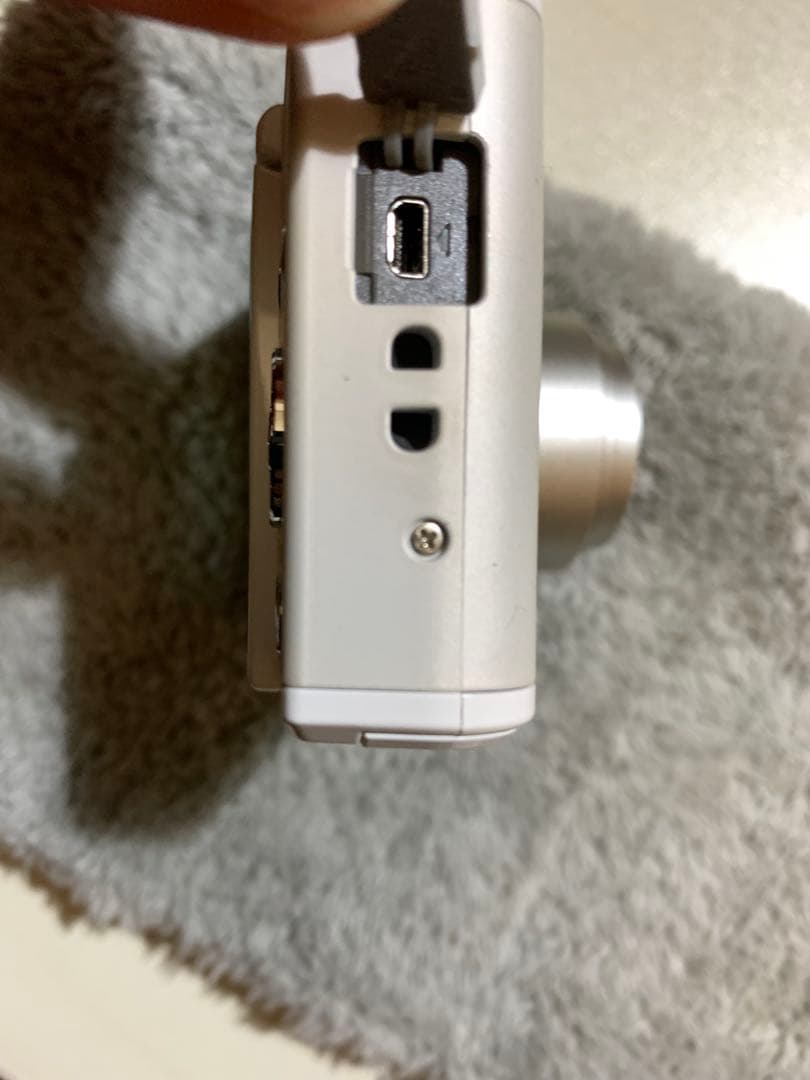 SALE 美品　Panasonic LUMIX DMC-SZ10 デジタルカメラ