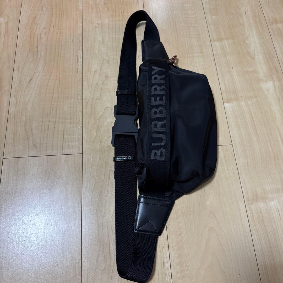 バーバリー ウエストバッグ ブラック