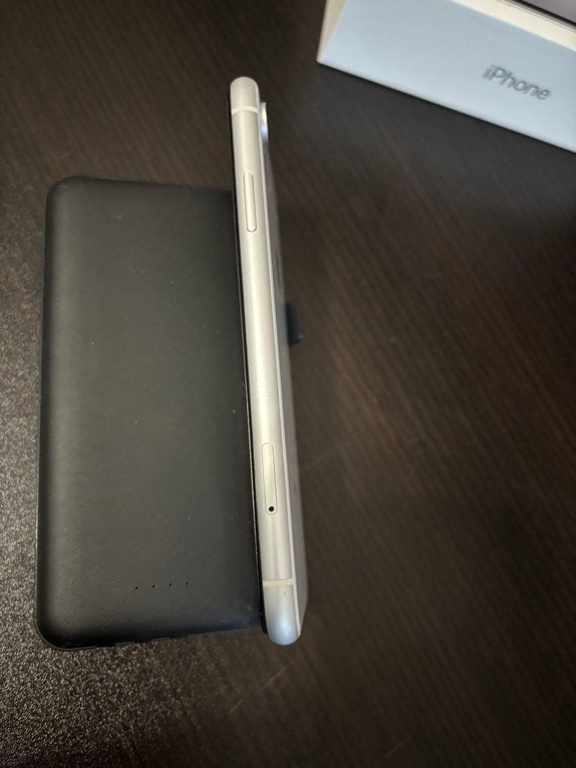 Apple iPhone XR ホワイト 本体と付属品　256GB S