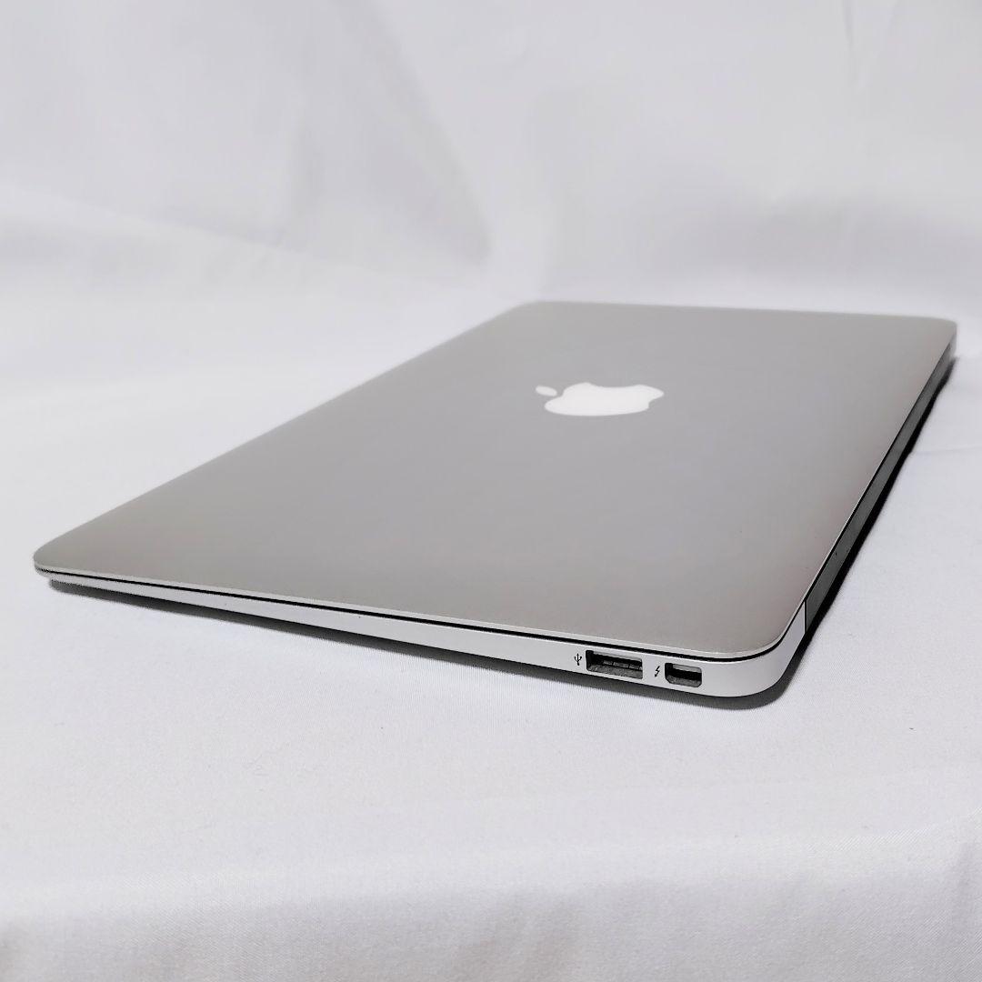 MacBook Air A1465 11インチ 2015 本体のみ 初期化済