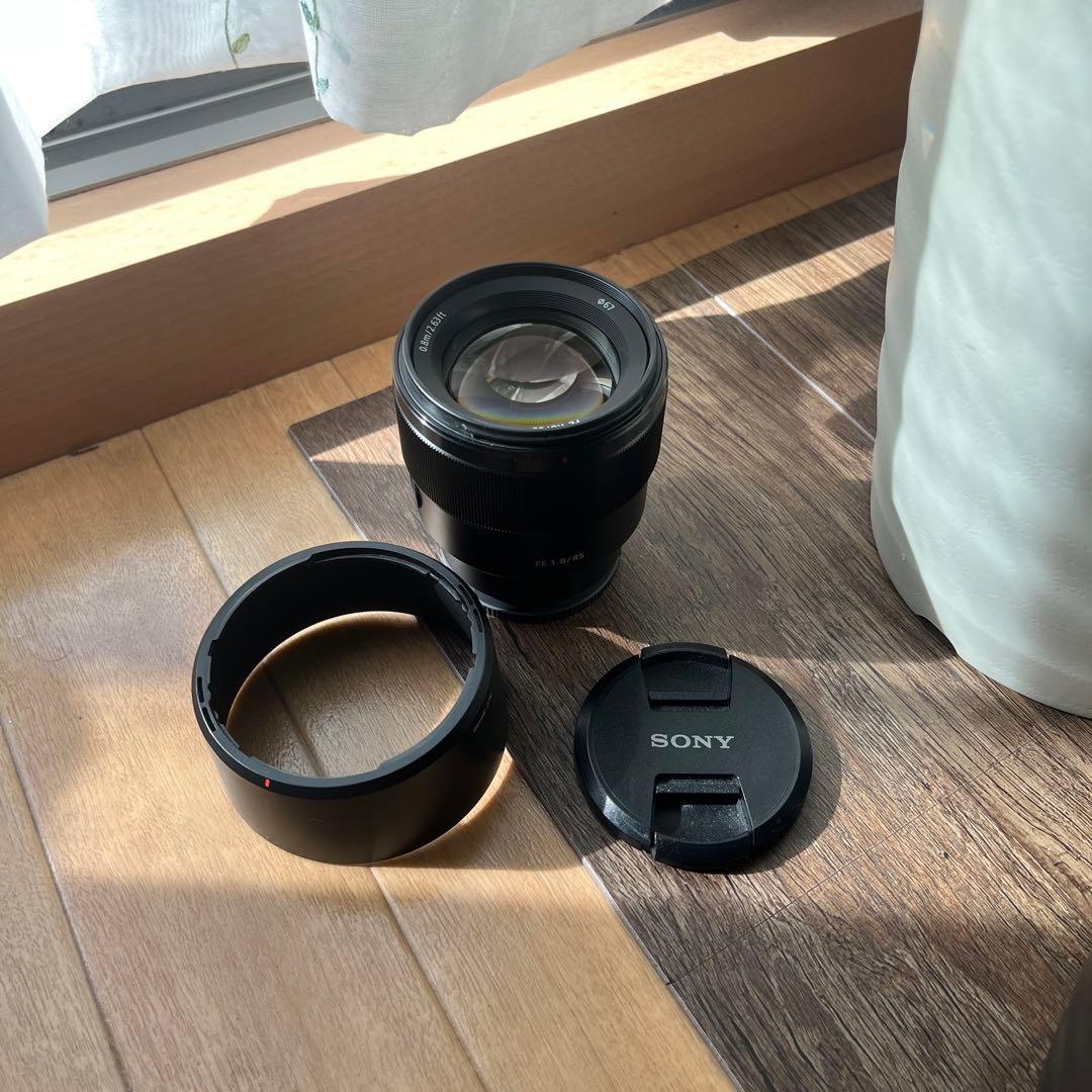 SONY 85mm F/1.8 Eマウント