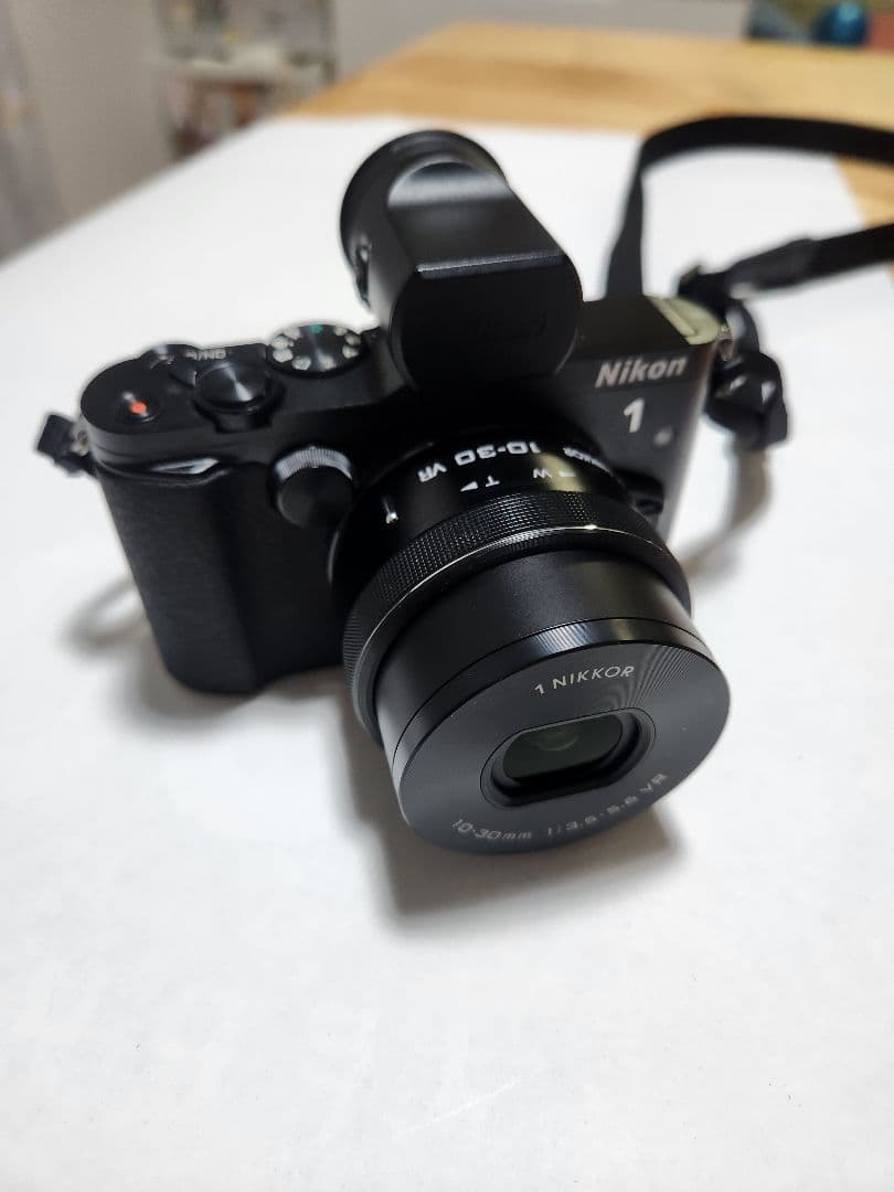 Nikon 1 V3 ミラーレス一眼カメラ