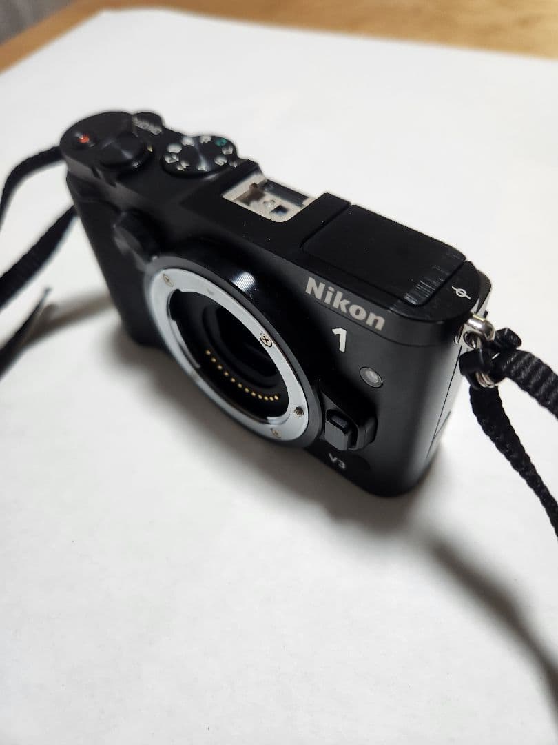 Nikon 1 V3 ミラーレス一眼カメラ