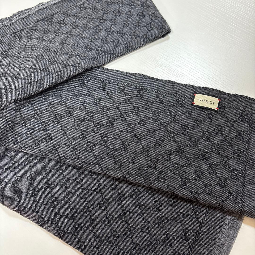 GUCCI グレー GGパターン マフラー