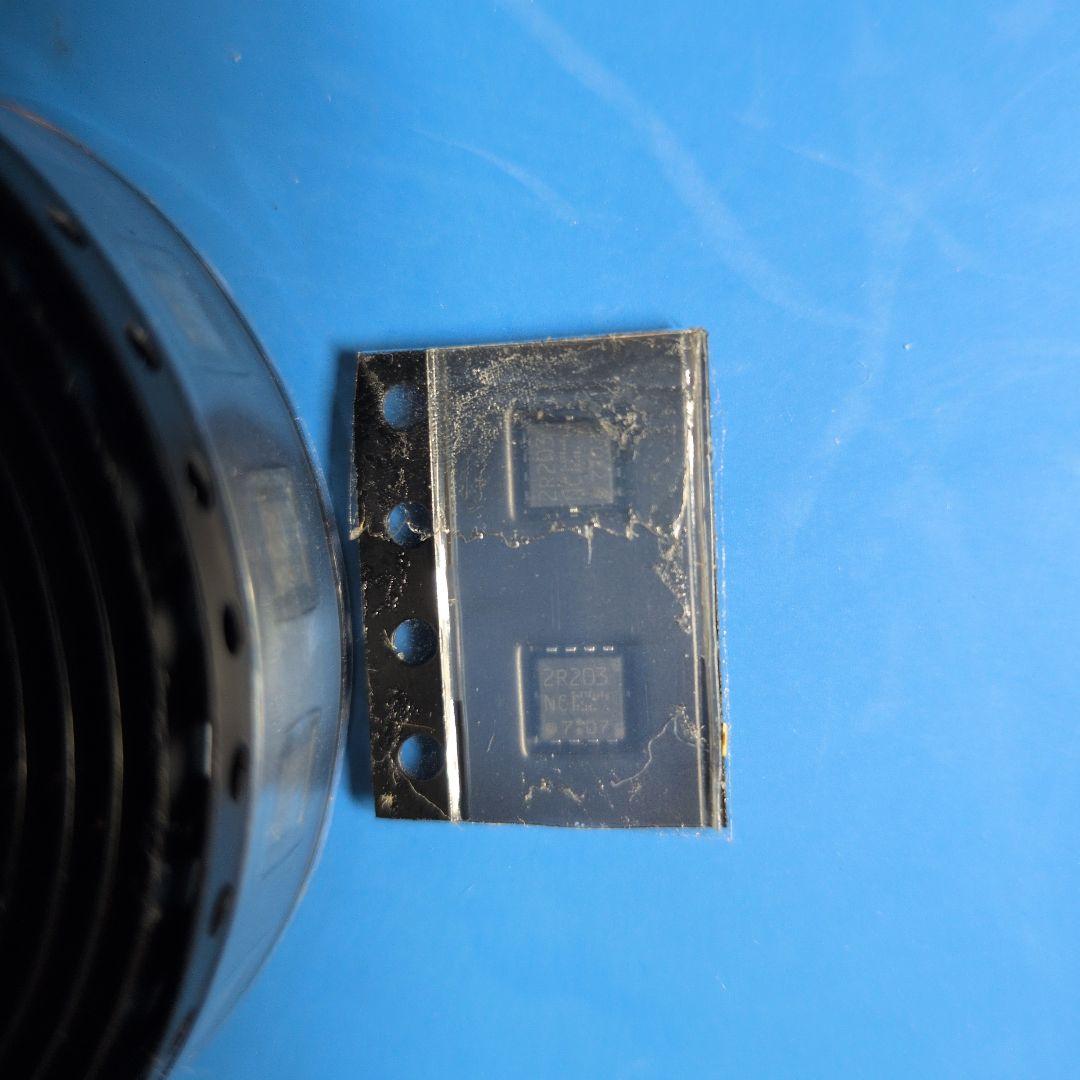 グラフィックボード・グラボ・ビデオカード [98pcs] Toshiba TPN2R203NC N-ch 30V 100A