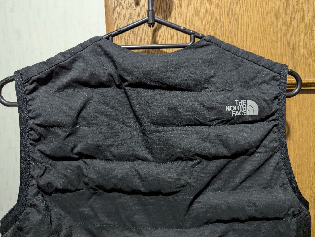 ザ・ノースフェイス　レッドランプロベスト　NYW81972　ブラック　Мサイズ
