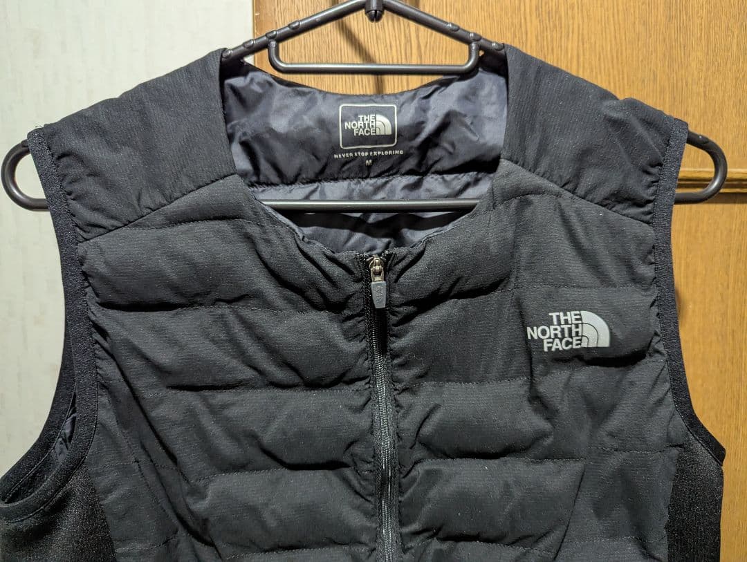 ザ・ノースフェイス　レッドランプロベスト　NYW81972　ブラック　Мサイズ