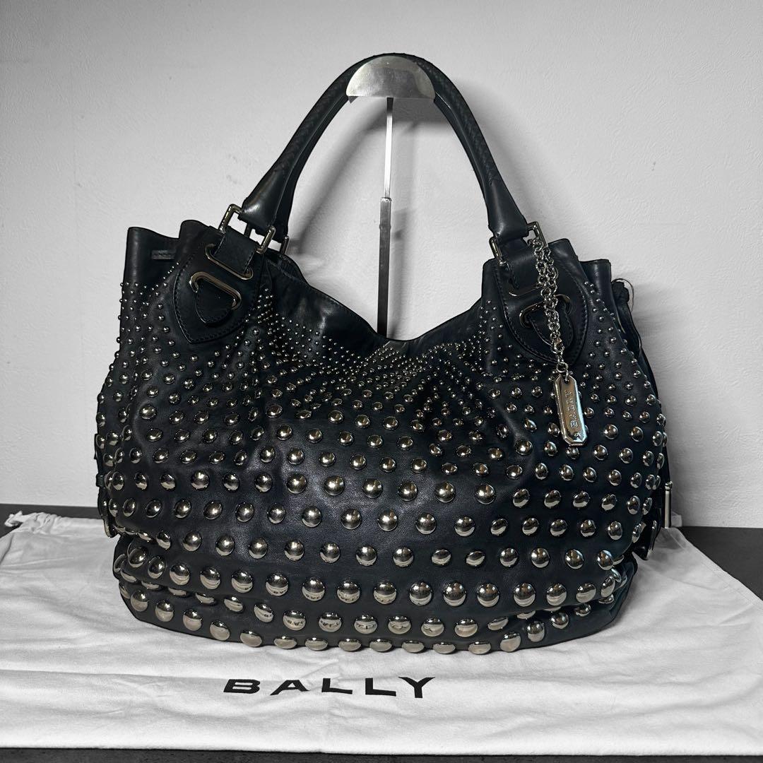 超希少✨BALLY Studded Leather Shoulder Bag