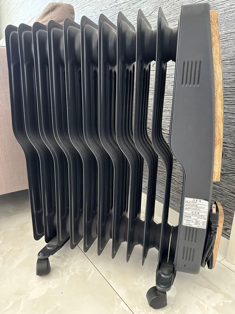 オイルヒーター　パネルヒーター　おしゃれ