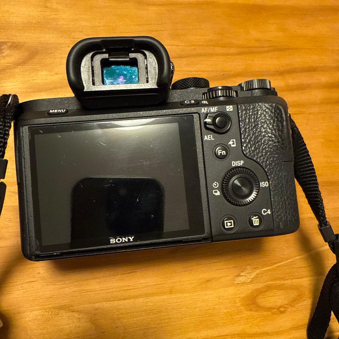 R*N様 SONY α7 II ミラーレス一眼カメラ 本体(バッテリーなし)とキ