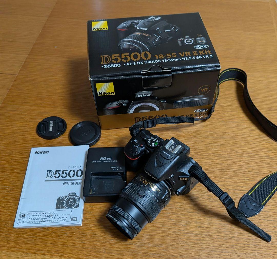 Nikon D5500 デジタル一眼レフ 本体とレンズ付き