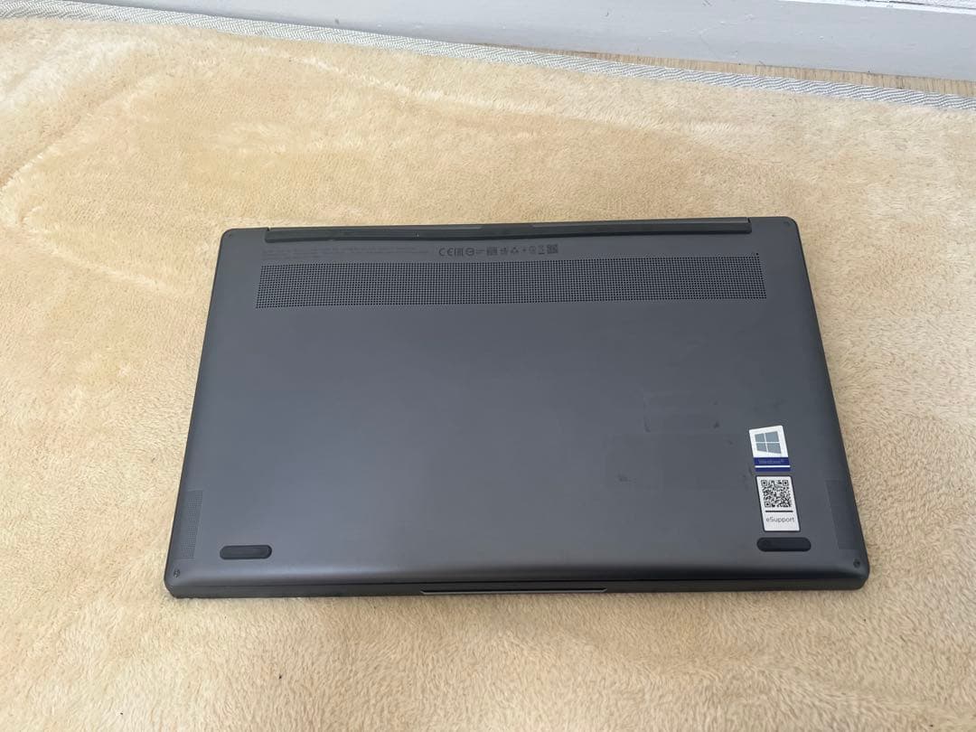 ジャンク品　Lenovo Yoga
