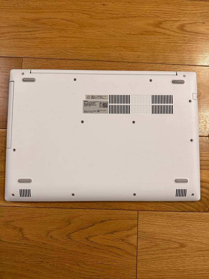 NEC LAVIE NS20A/M ホワイトノートPC ACアダプター付き