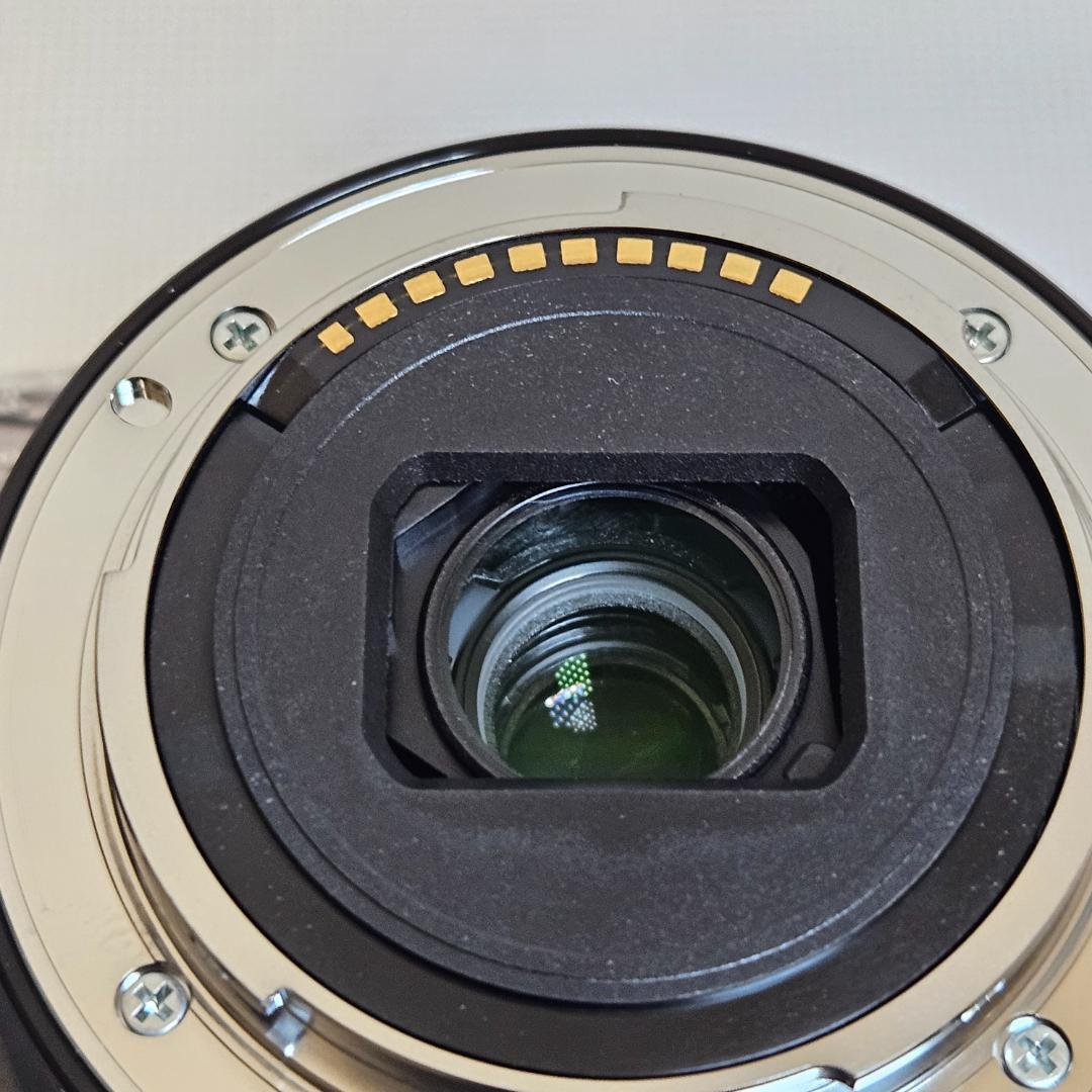 ILCE-6100Y 新品級 保証有 未使用 SONY α6100 ダブルズーム