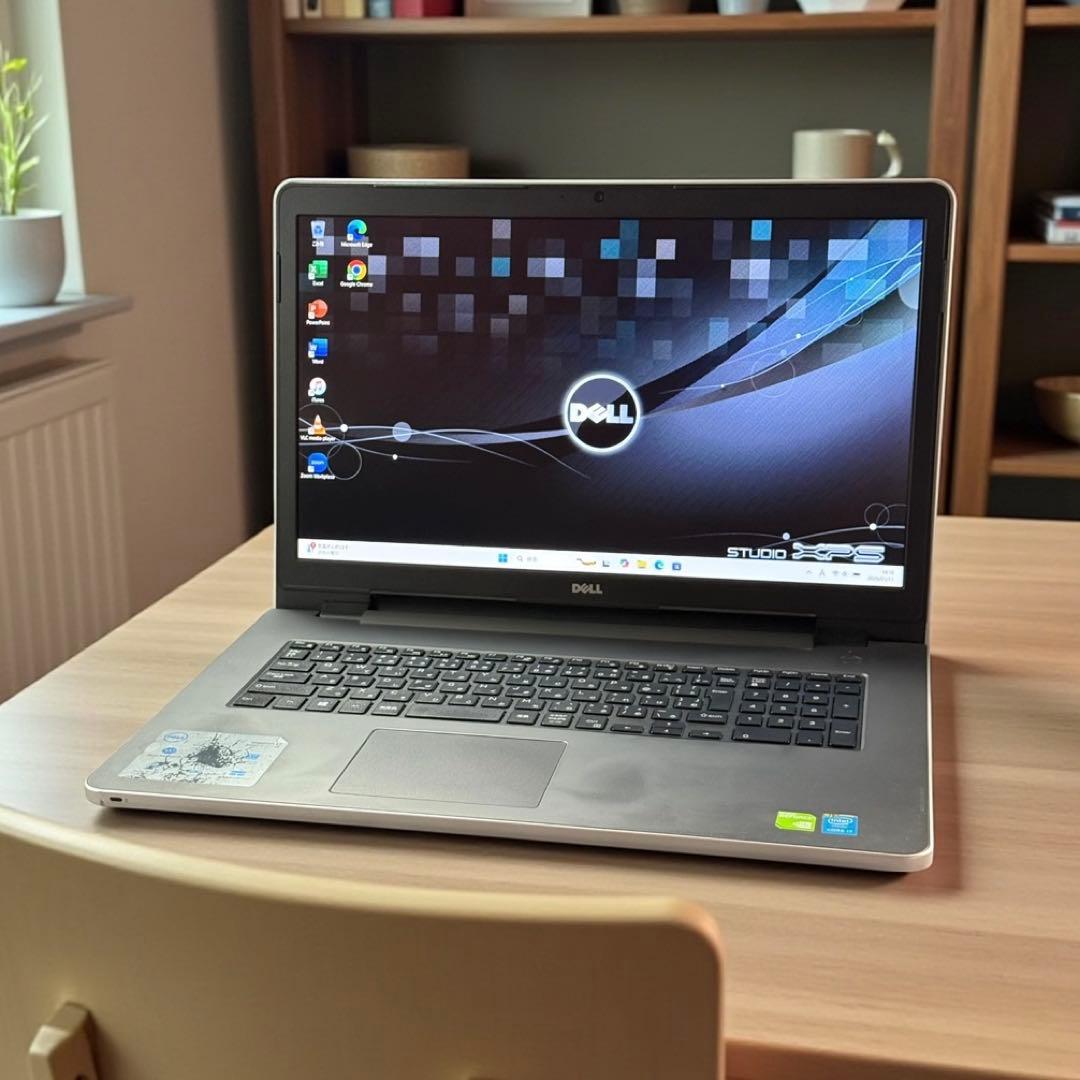 DELLノートパソコン i7 新品SSD 専用GPU 17.3型 高速 フルHD