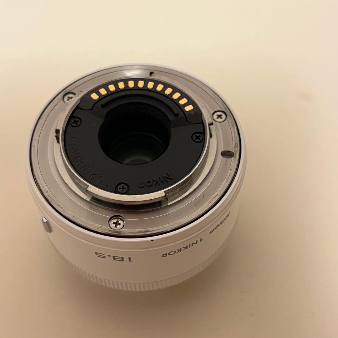 Nikon 1 J1 ミラーレスカメラ レンズ3本付き