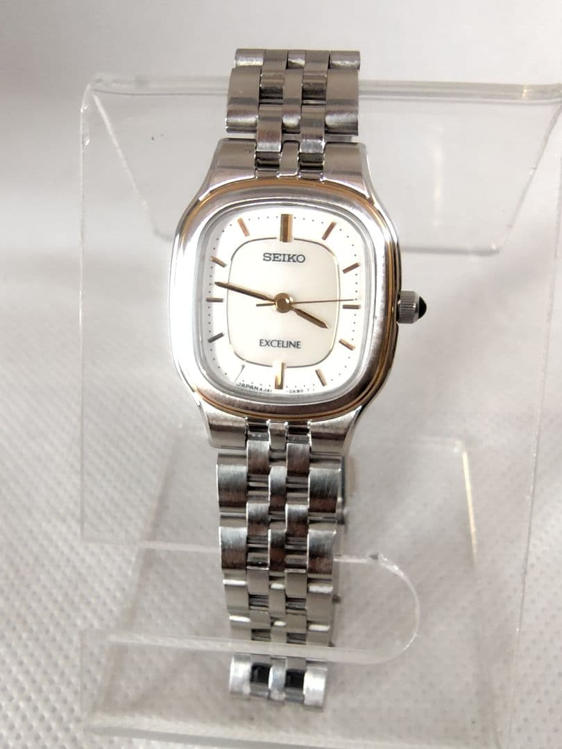 【電池新品、年差10秒、美品】SEIKO セイコー　エクセリーヌ　白蝶貝ダイヤル