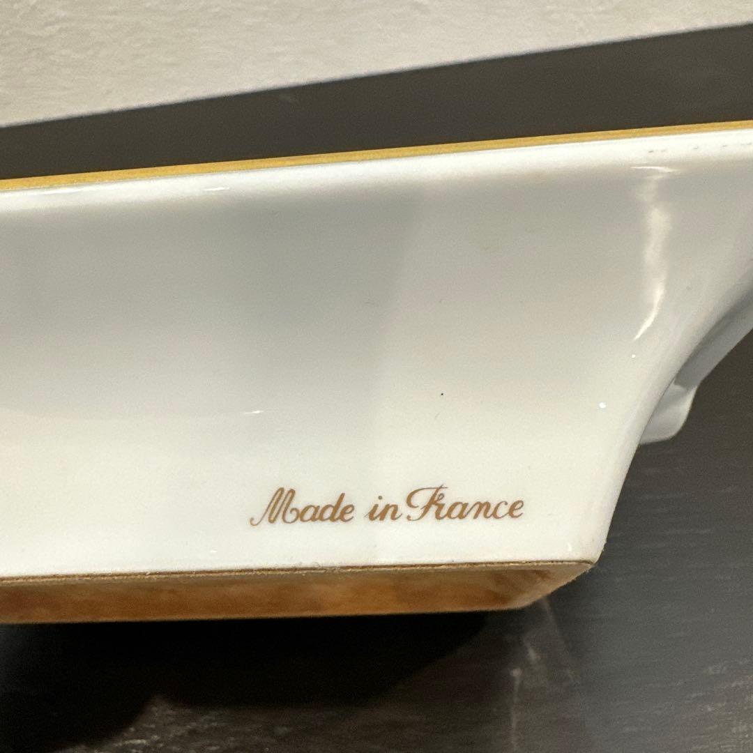 美品 HERMÈS 魚デザイン 陶磁器灰皿　アッシュトレイ