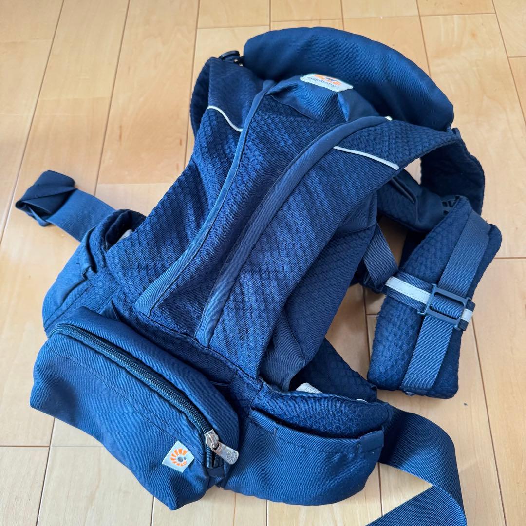 エルゴベビー　オムニブリーズ　ミッドナイトブルー　抱っこ紐