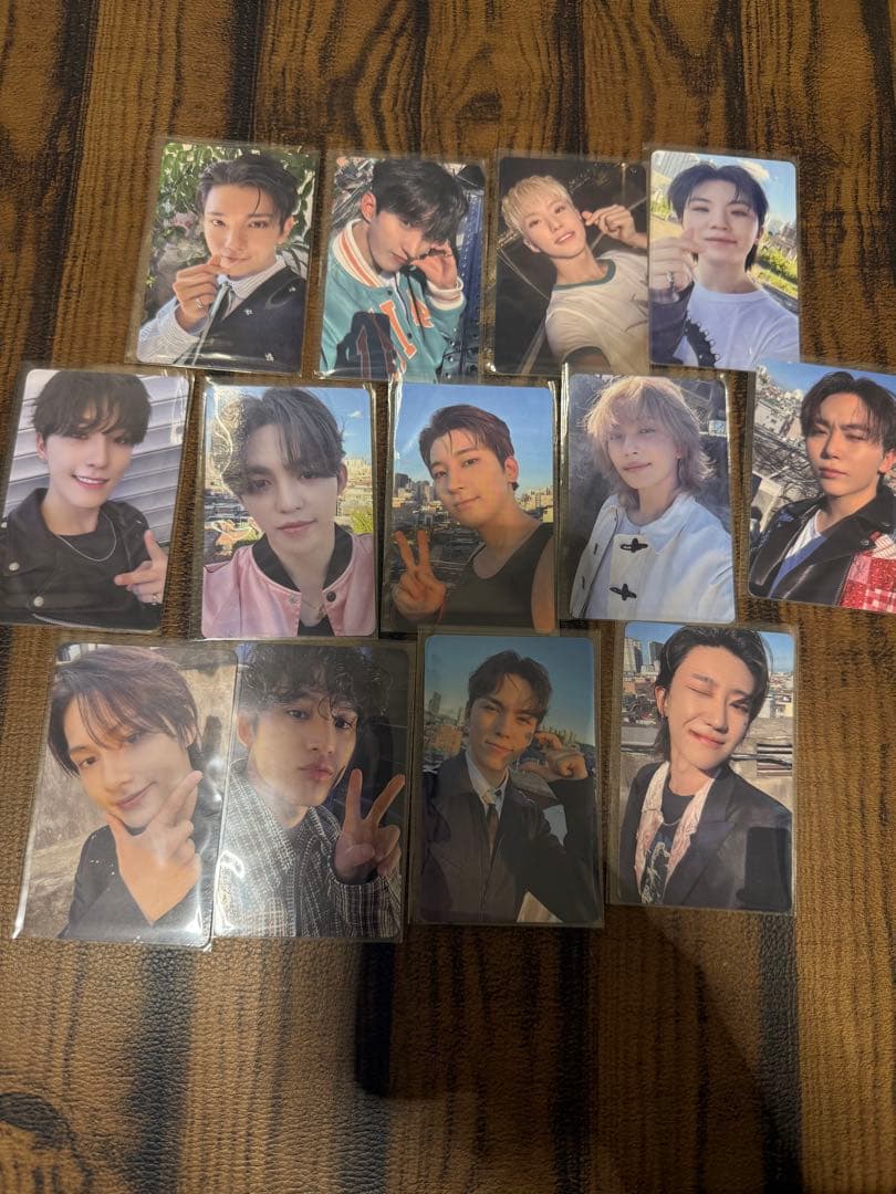 SPILL THE FEELS 大阪 限定 トレカ　13枚セット