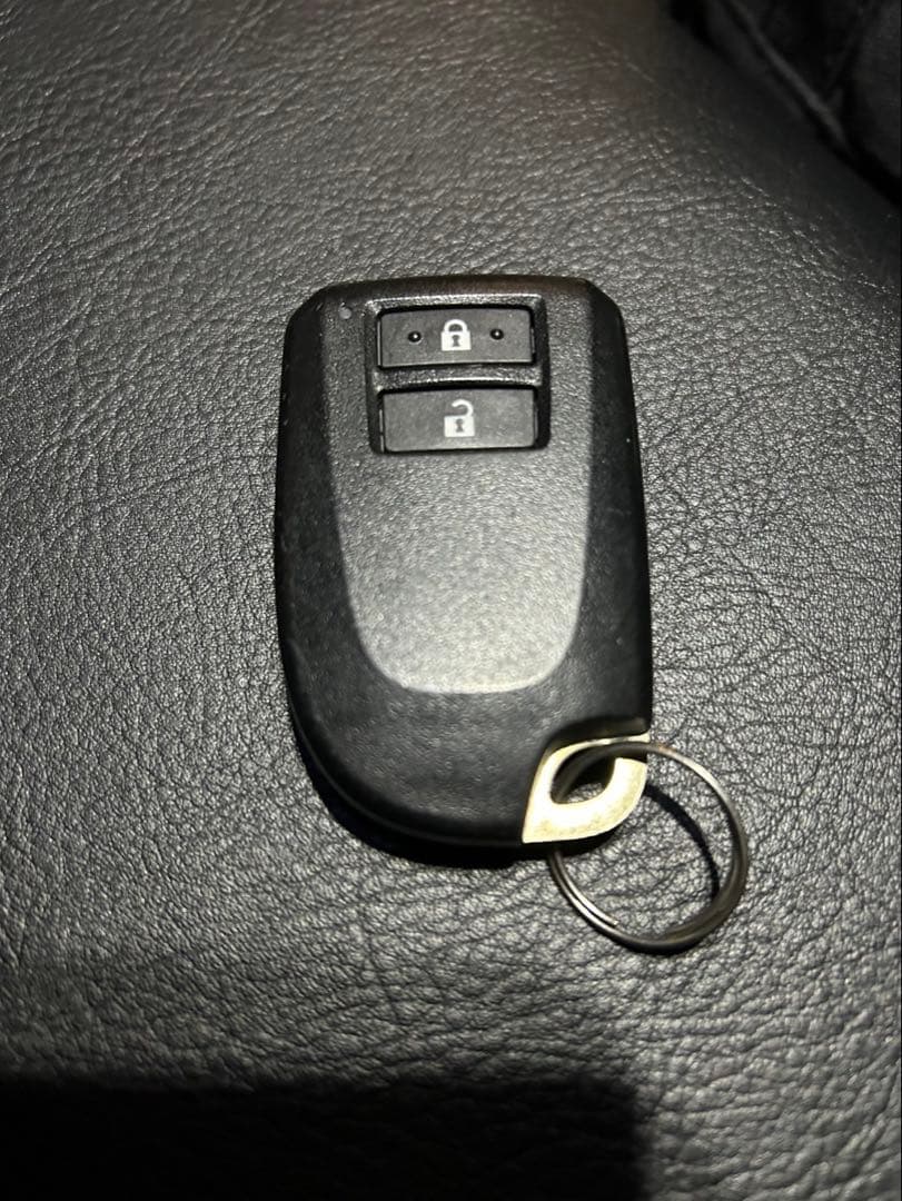 ハイエース4型純正キー