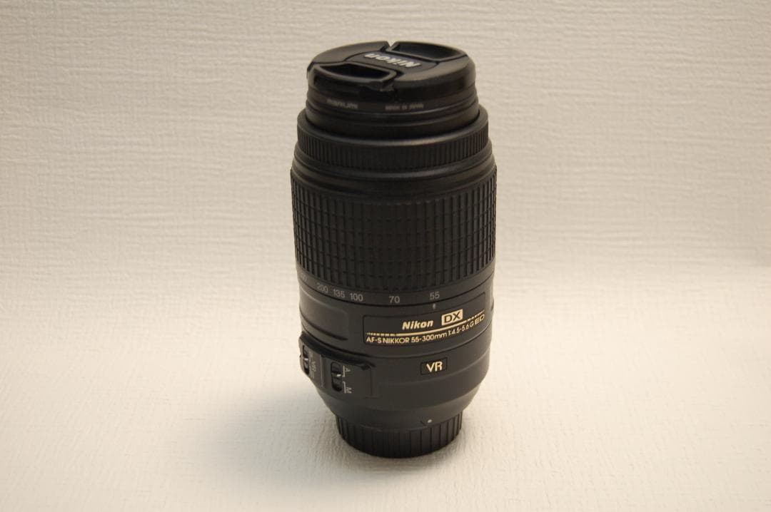 Nikon AF-S DX 55-300mm VRレンズ