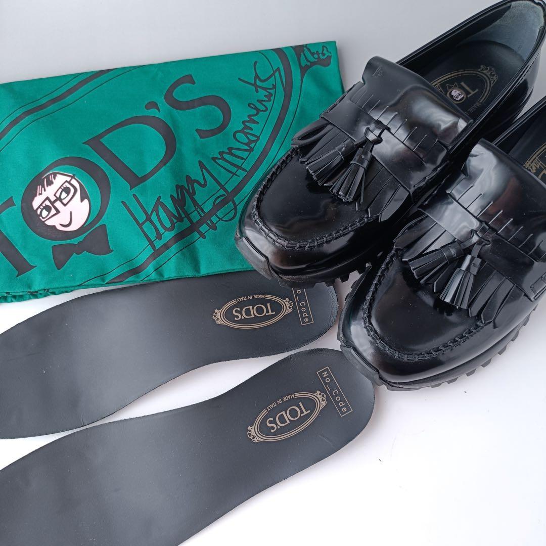 【美品】トッズ　ローファー フリンジ　厚底　TOD'S イタリア製　ブラック