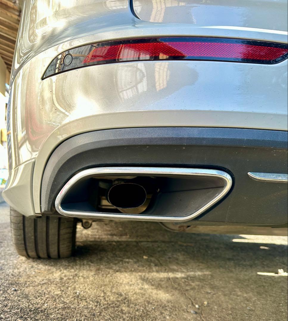 ボルボV60 純正 ダブルー体型テールパイプデイフューザー　マフラーカッター