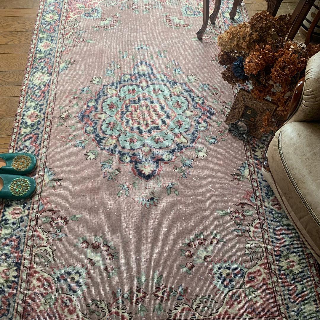 トルコヴィンテージラグ　モーブピンク　214 ×125 フラワー　メダリオン