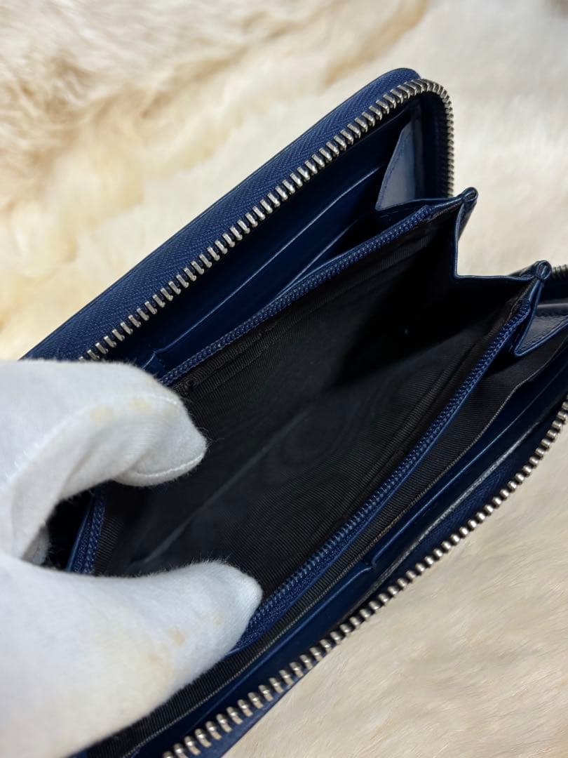 と*ぴ様 【美品】GUCCI グッチ　ディアマンテ　ラウンドファスナー　ネイビー