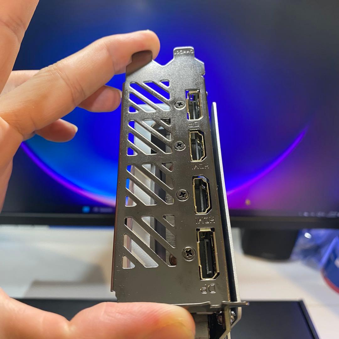 グラフィックボード・グラボ・ビデオカード rtx 4060 gigabyte