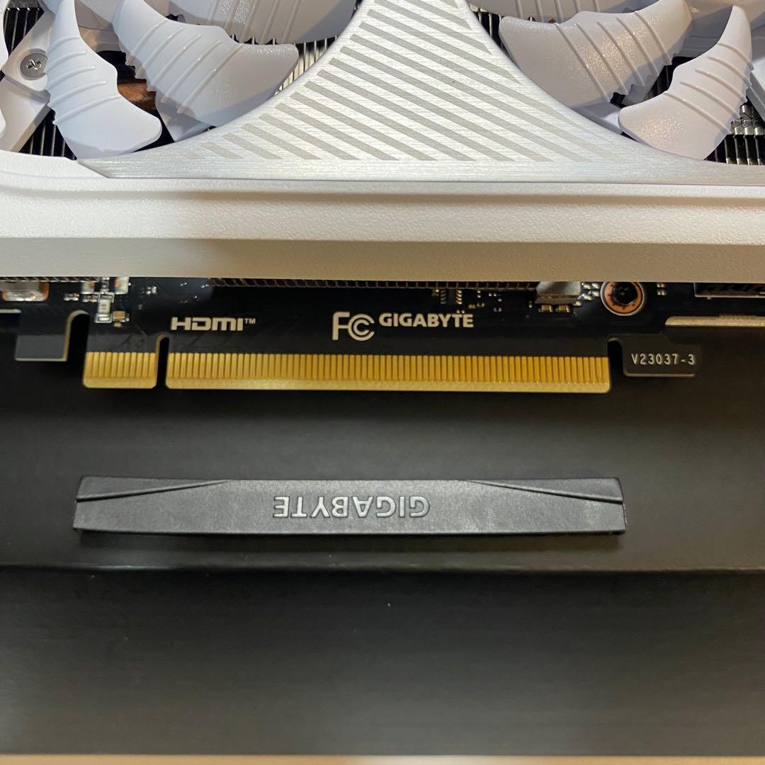 グラフィックボード・グラボ・ビデオカード rtx 4060 gigabyte