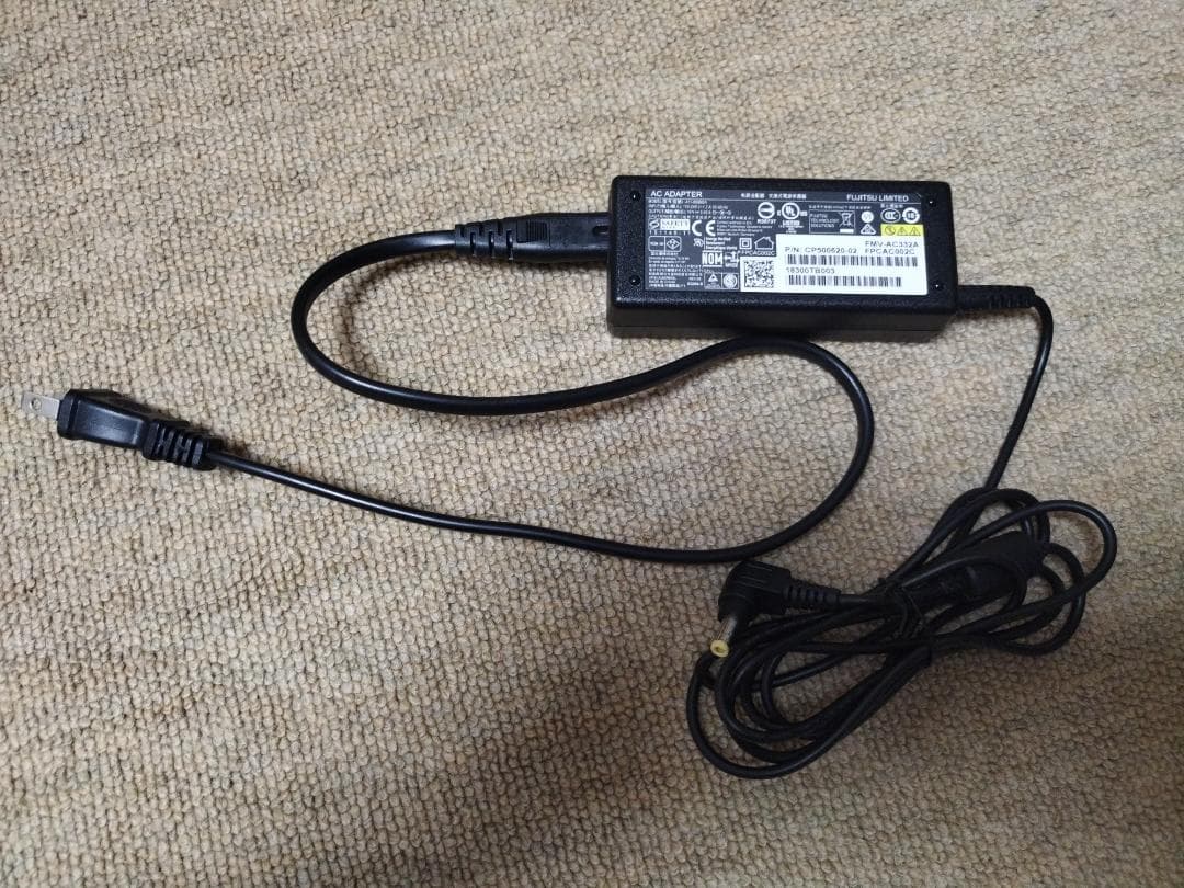 富士通 lifebook Win11 第7世代 i7 8GB SSD 512GB