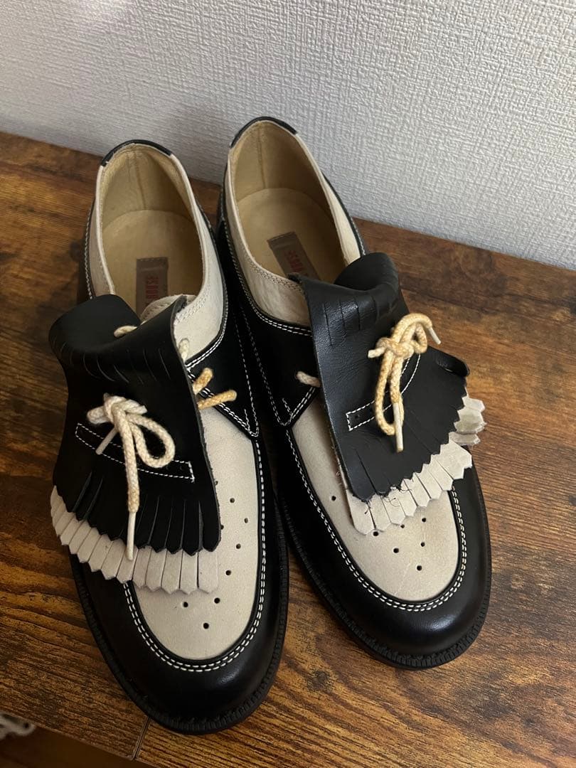 ピンクハウス 革靴