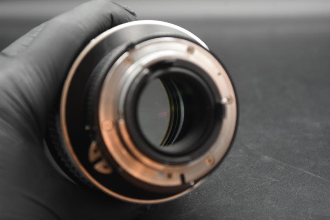 Nikon ニコン Nikkor Ai-s 135mm f2