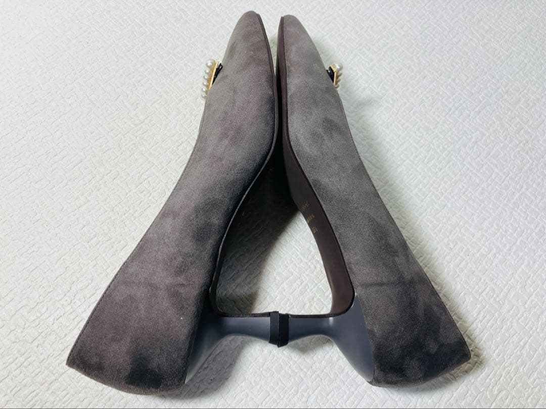 SH22◆新品◆Le Talon ルタロン 5cmパールラインパンプス 23.5