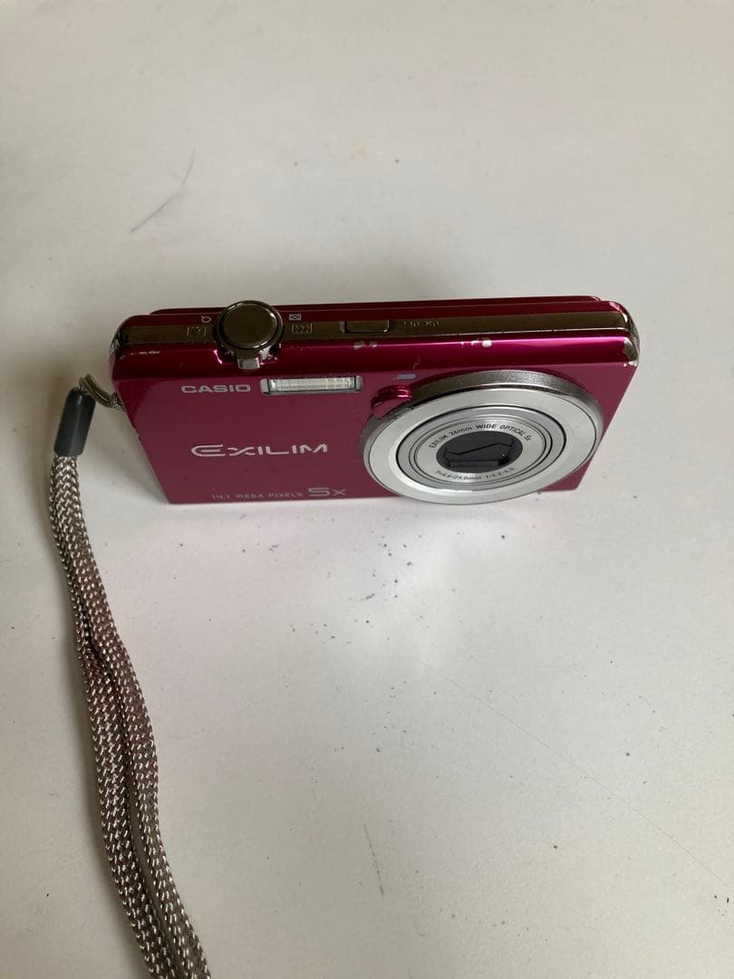 CASIO EXILIM 1410万画素 ピンク