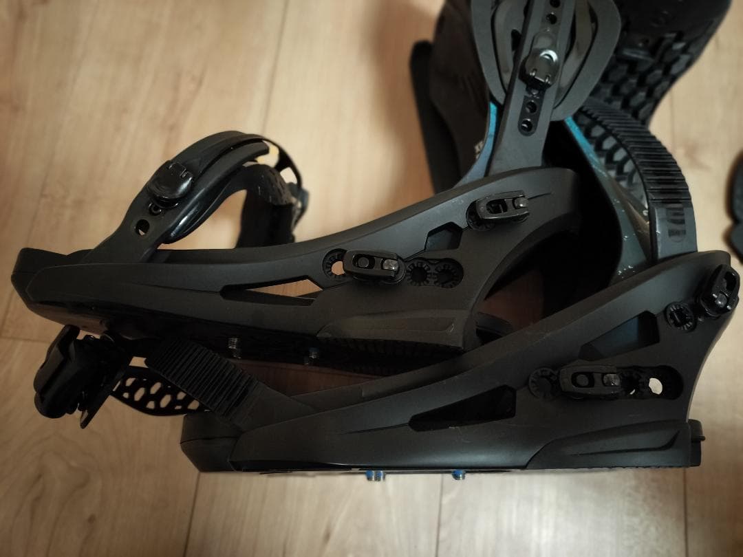 【美品】Flux XF Mサイズ 23〜24 CHRIS RASMAN限定モデル