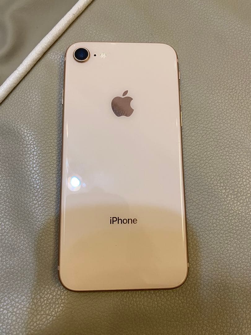 Apple iPhone 8 64GB ゴールド　SIMフリー 本体