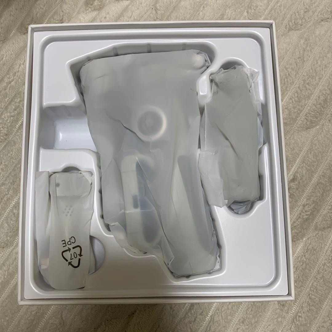 【新品未使用】FeiyuTech VB4 ジンバル 自撮り棒 三脚 スマホ 動画